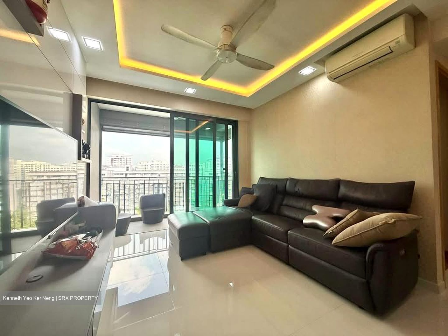 Esparina Residences (D19), Condominium #599999181